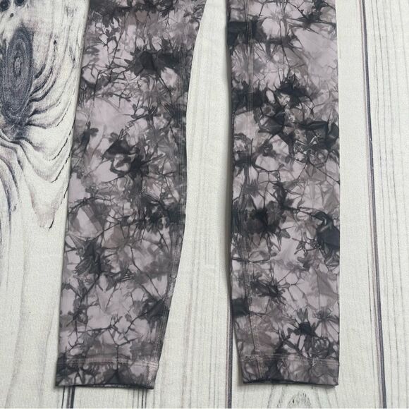 Lululemon Wunder Under Hi-Rise Tight 25" Shibori Iced Iris Moonwalk Size 2 Yoga - Picture 8 of 10